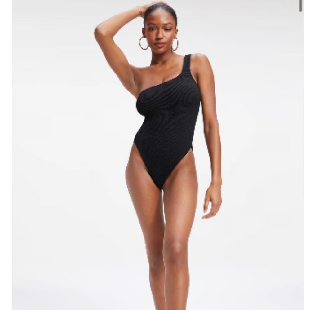 Good American Always Fits One Shoulder One Piece